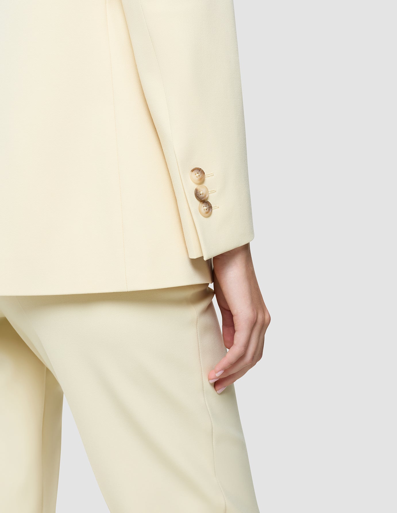 Women Essential Blazer Misty Yellow